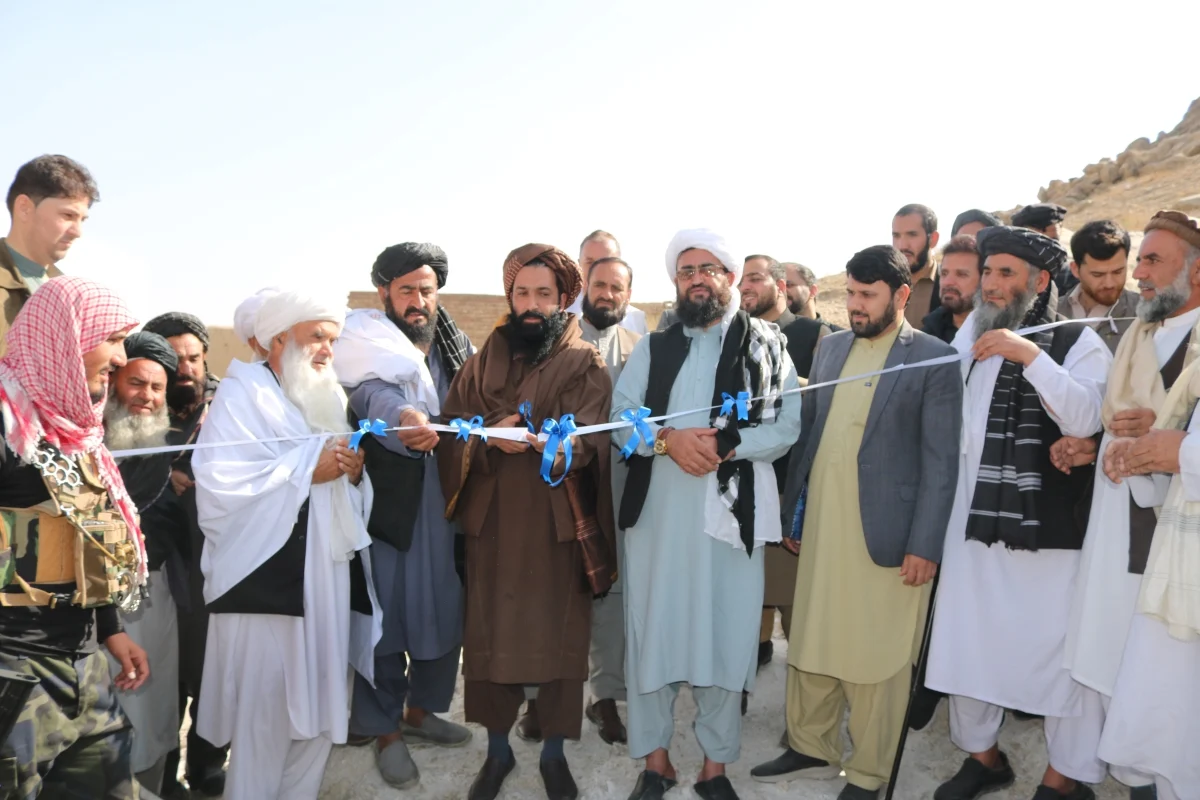 Building a solar water supply network